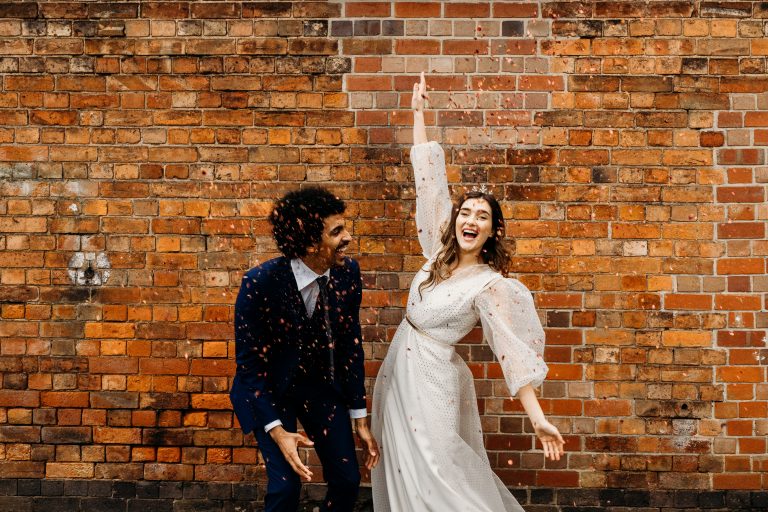 HOW TO NAIL YOUR CONFETTI PHOTOS