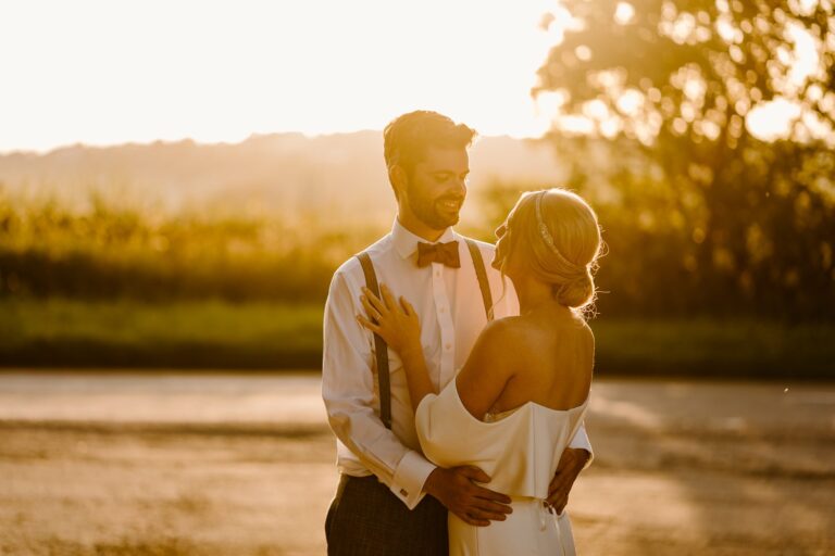 SHOULD I HIRE A PROFESSIONAL WEDDING PHOTOGRAPHER?