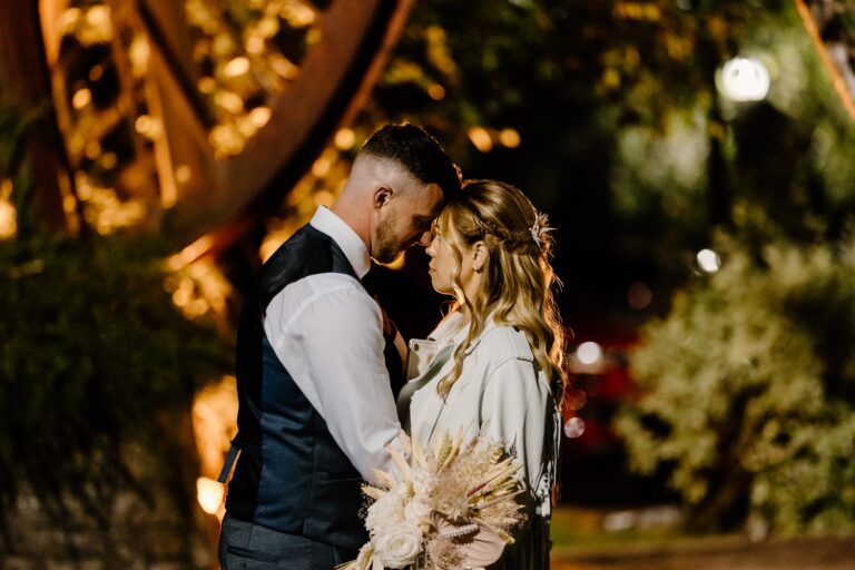 A LAID BACK AND ROMANTIC WEDDING IN SOUTH WALES – ELERI AND RHYS