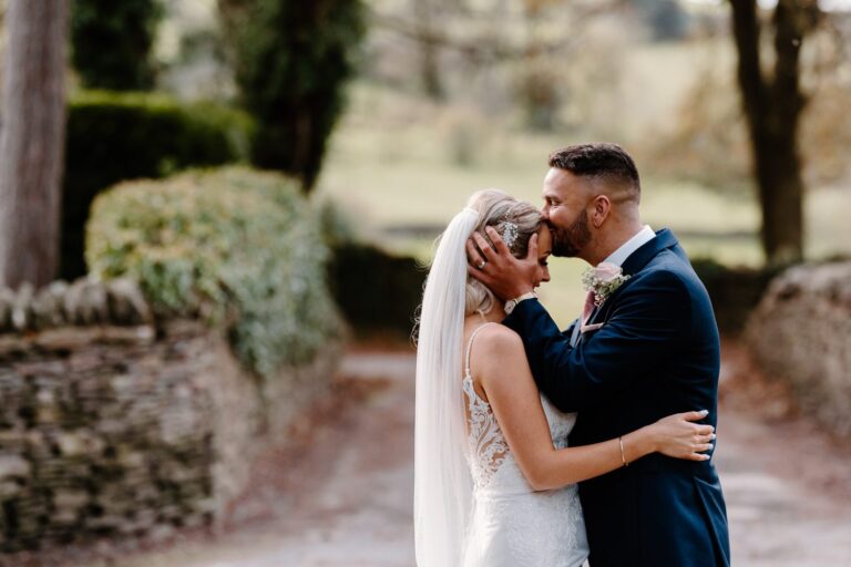 A RELAXED WINTER WEDDING WEDDING IN LLECHWEN HALL, SOUTH WALES – JODIE AND PETE