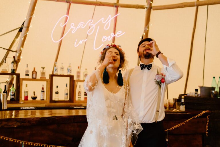 FIVE REASONS TO HAVE A TIPI WEDDING – COLOURFUL TIPI WEDDING INSPIRATION AT INKERSALL FARM IN NOTTINGHAM