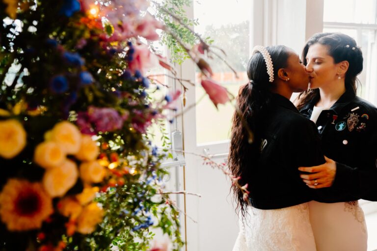 AMAZING GODS OWN JUNKYARD WEDDING IN LONDON – ABS AND KELLA