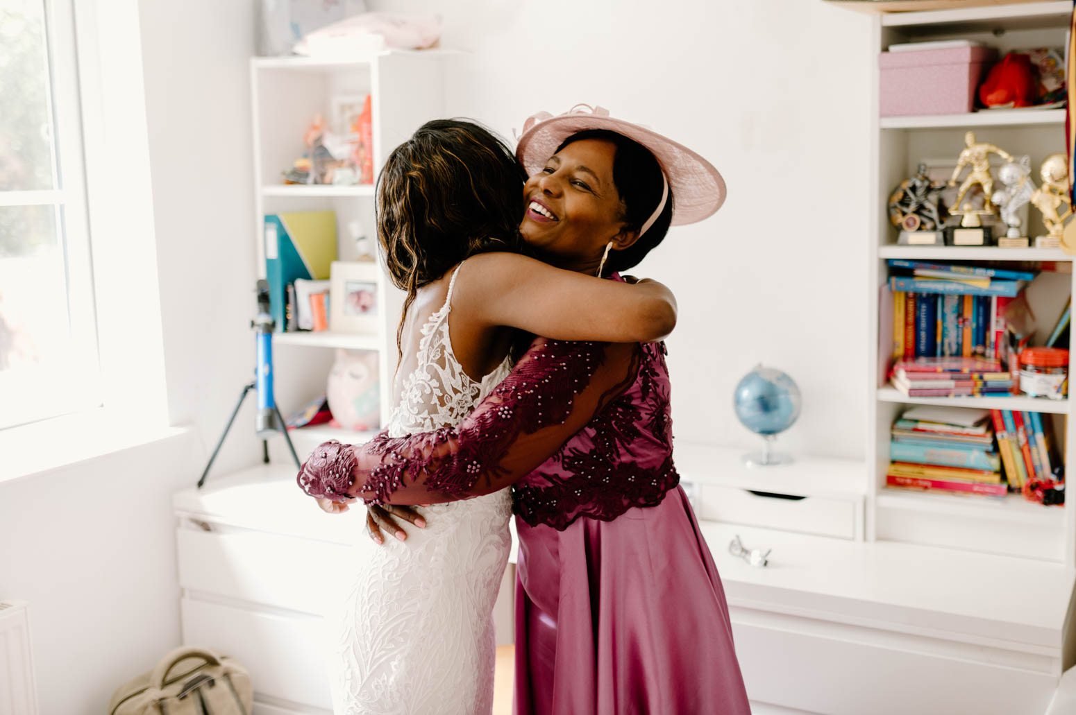 A laid back fusion wedding in Cardiff – Joyce and Declan - Leesha Williams  Photography