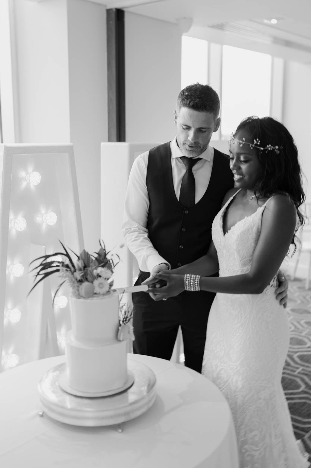 A laid back fusion wedding in Cardiff – Joyce and Declan - Leesha Williams  Photography