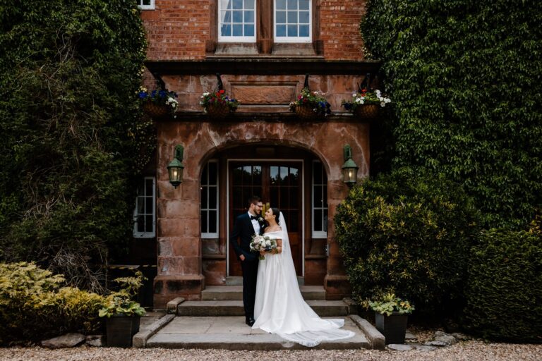 Stylish Wedding at Nunsmere Hall Hotel in Cheshire – Victoria and Jamie
