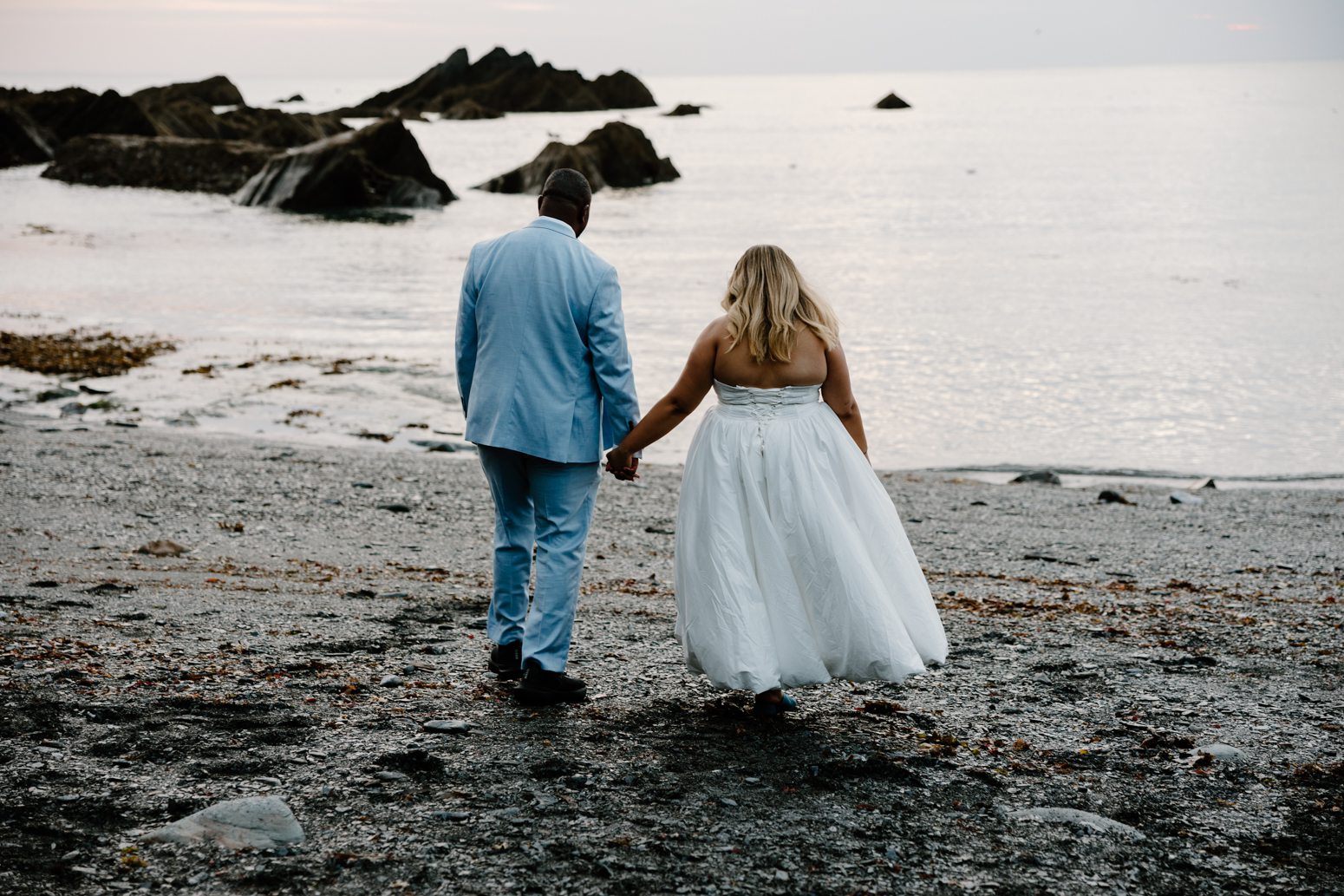 How Much Time Do We Actually Need for Wedding Photos?